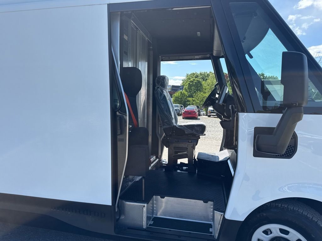 Used 2024 Chevrolet Brightdrop 600 w/ Battery Pack, Max Range image 19