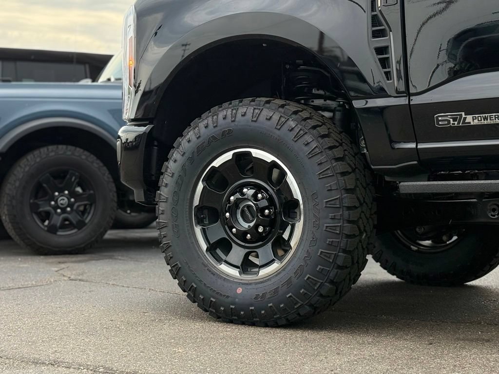 New 2026 Ford F350 Lariat w/ Tremor Off-Road Package AWD/4WD image 48