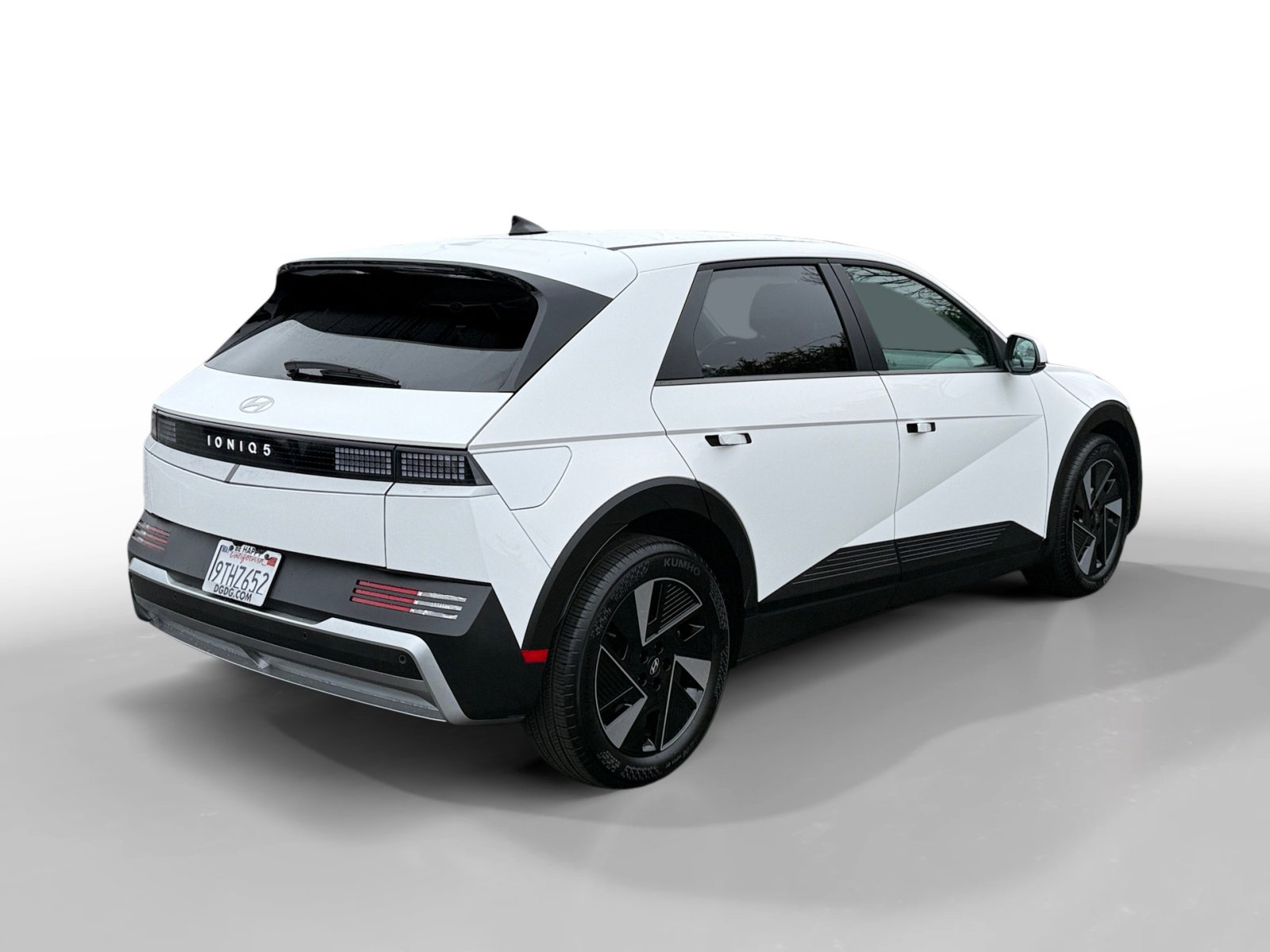 Certified 2025 Hyundai Ioniq 5 SE image 5