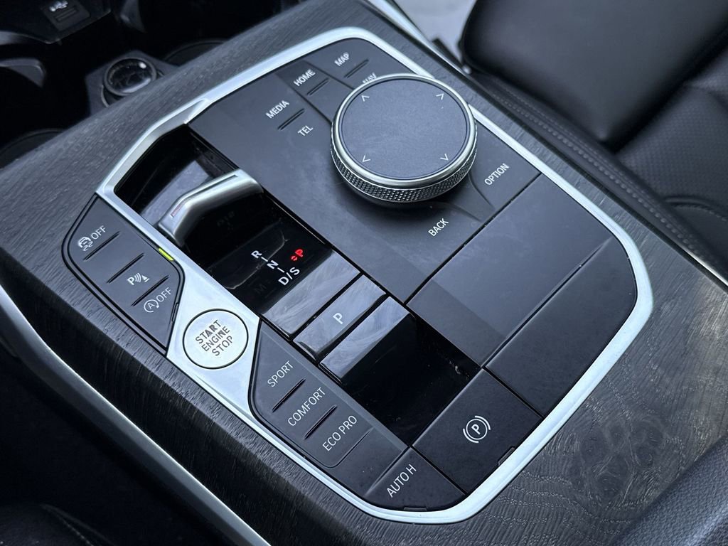 Used 2023 BMW 330i xDrive Sedan w/ Driving Assistance Package image 22