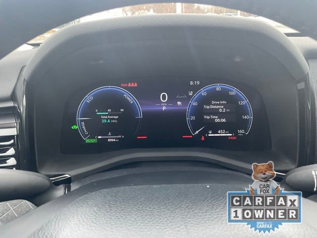 Used 2025 Toyota Camry XLE image 18