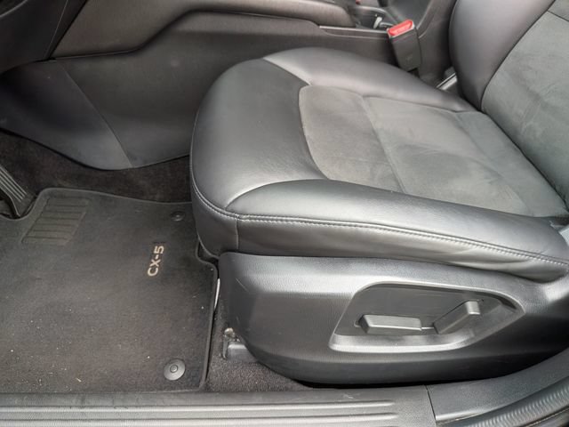 Used 2020 MAZDA CX-5 Touring FWD image 15