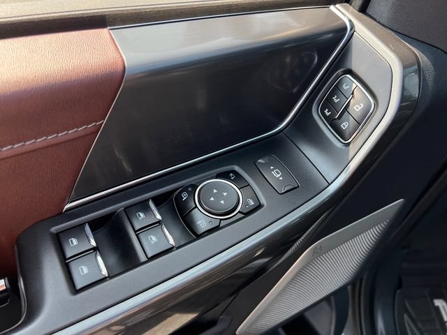 Used 2023 Ford F150 Lariat w/ Equipment Group 502A High AWD/4WD image 11