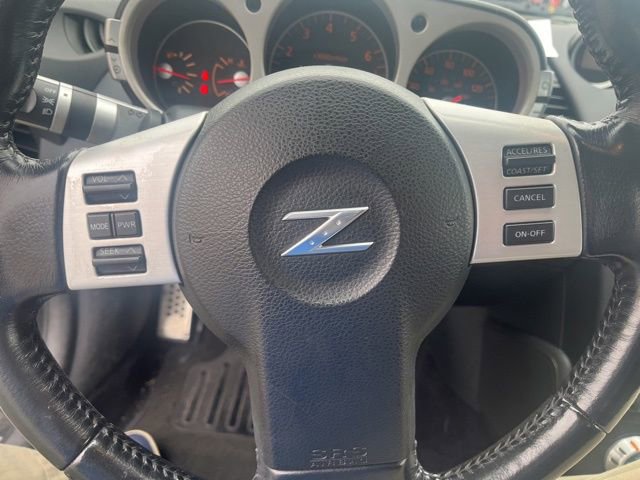 Used 2006 Nissan 350Z Grand Touring image 12