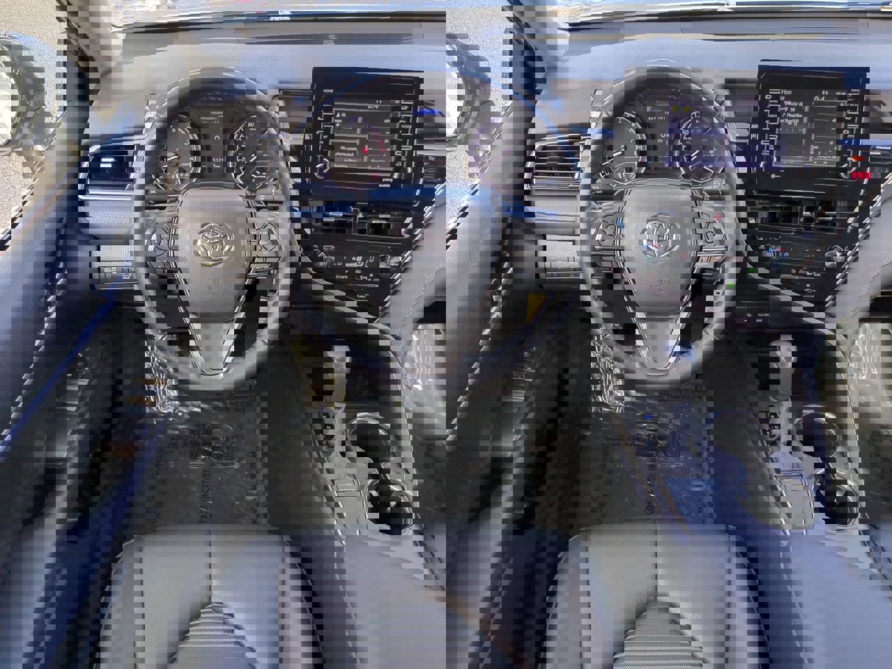 Used 2024 Toyota Camry SE image 15