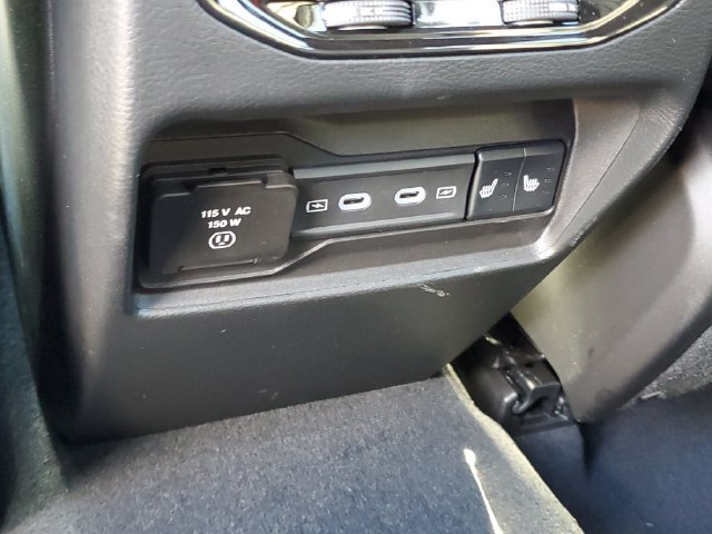 New 2026 Jeep Grand Cherokee Limited w/ Trailer Tow Package AWD/4WD image 12