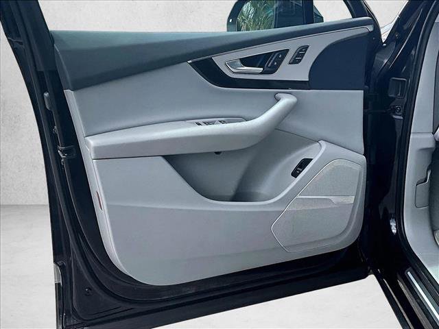 Used 2018 Audi Q7 2.0T Premium Plus AWD/4WD image 17