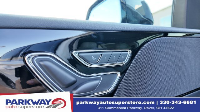 New 2027 Lincoln Aviator AWD image 15