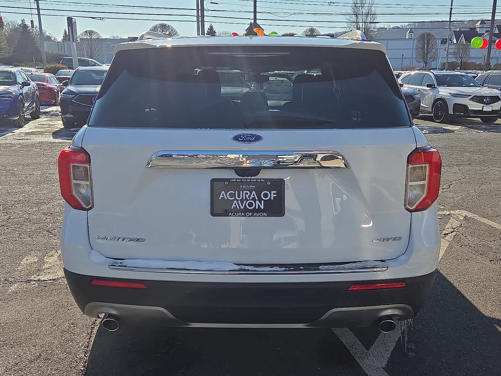 Used 2022 Ford Explorer Limited w/ Equipment Group 301A image 6