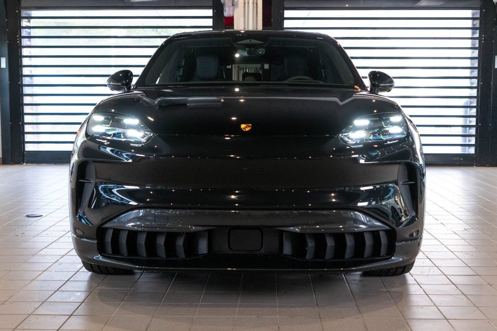 New 2026 Porsche Cayenne Electric AWD/4WD image 7