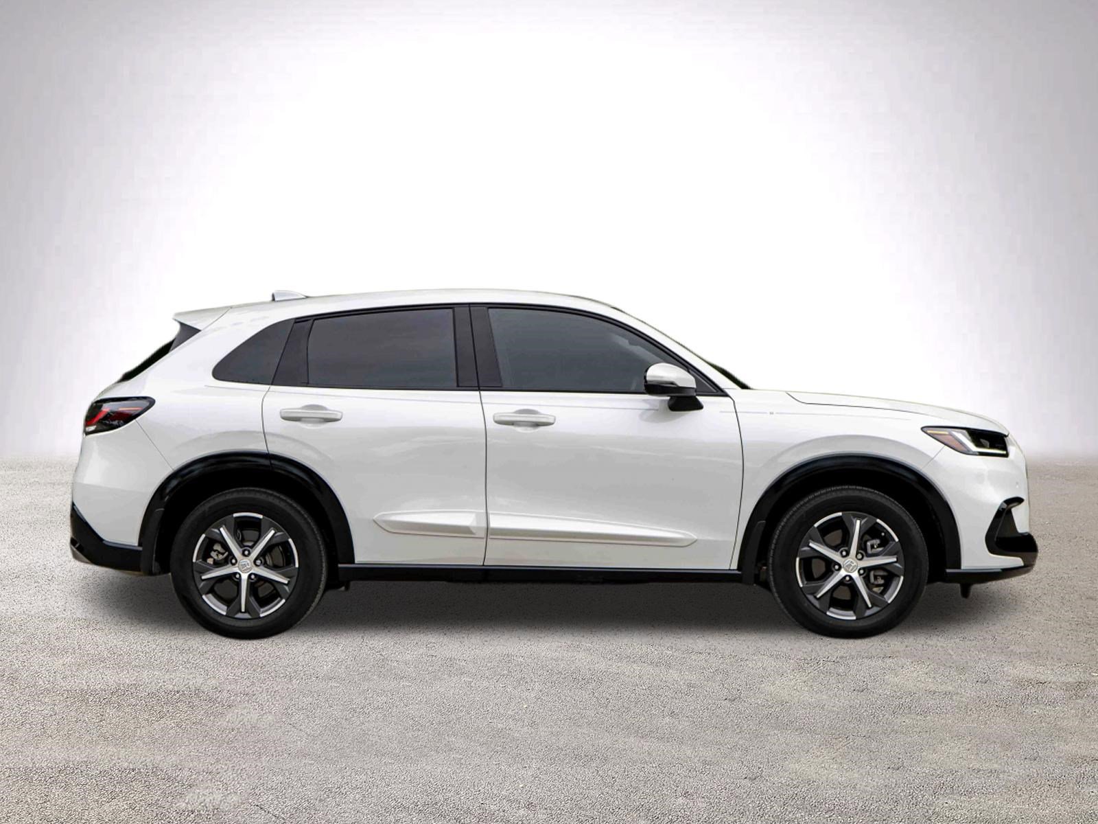Used 2024 Honda HR-V EX-L image 10