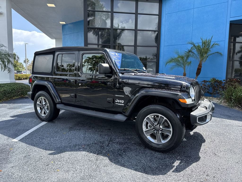 Used 2019 Jeep Wrangler Unlimited Sahara AWD/4WD image 5