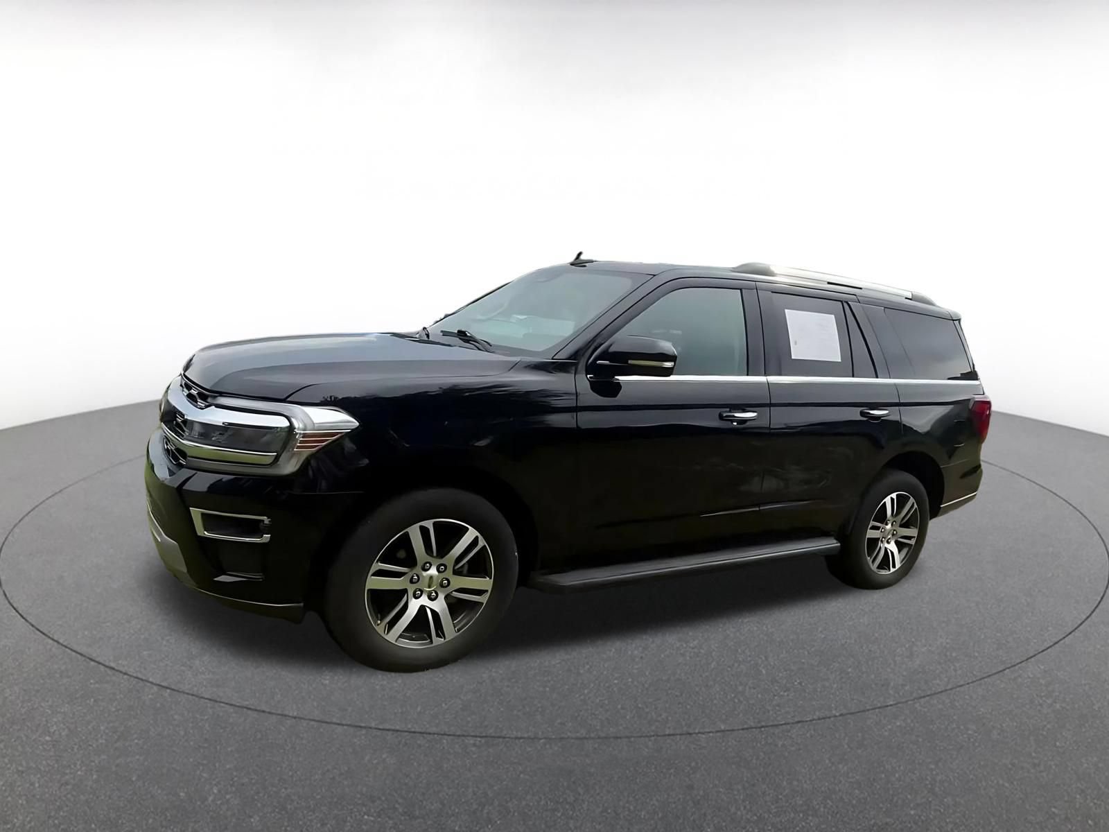 Used 2024 Ford Expedition Limited RWD image 7