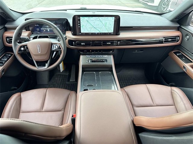 New 2025 Lincoln Aviator Reserve image 17