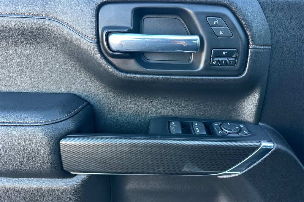 Used 2021 GMC Sierra 1500 AT4 image 13