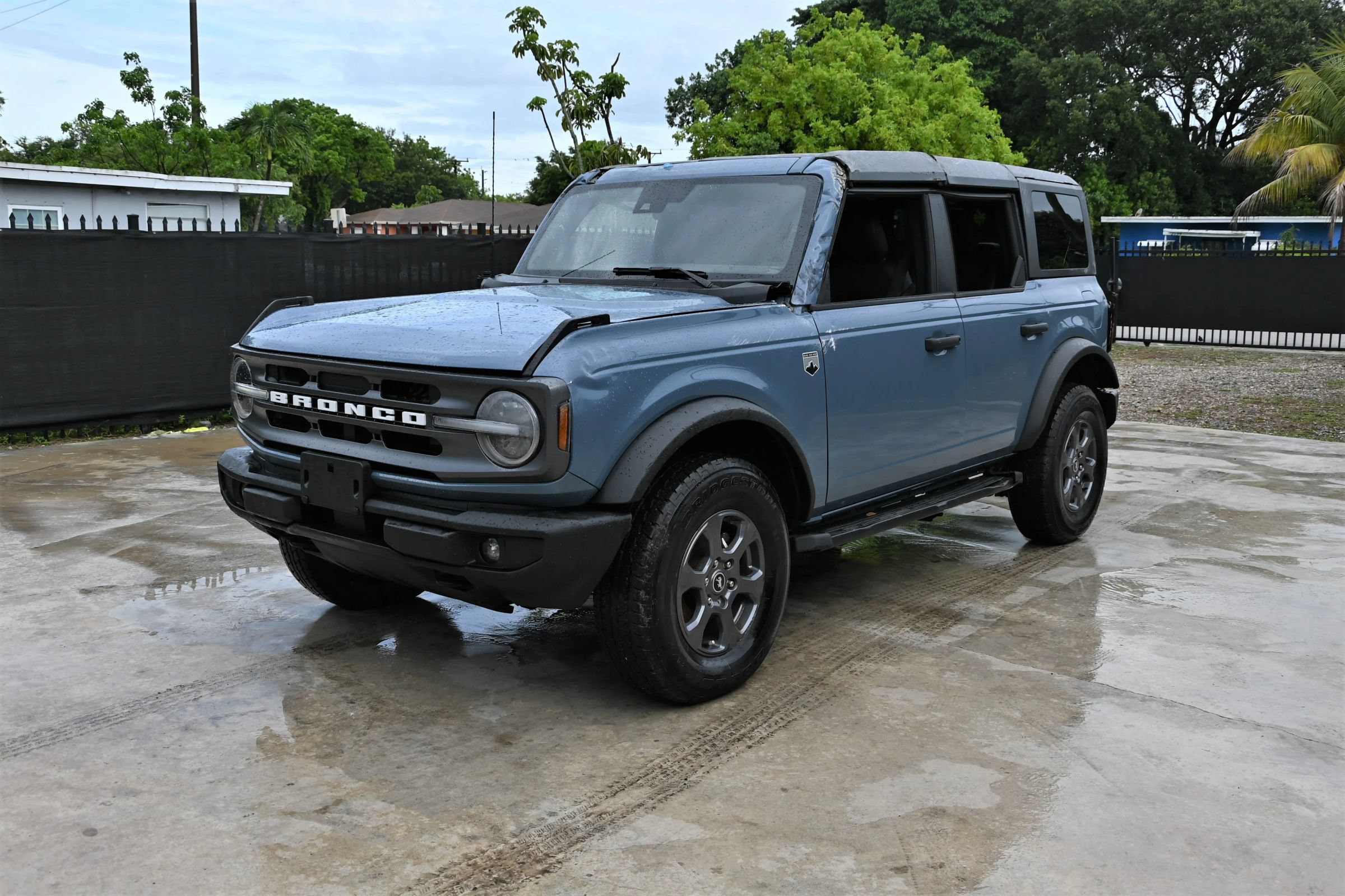 Used 2024 Ford Bronco Big Bend AWD/4WD image 2