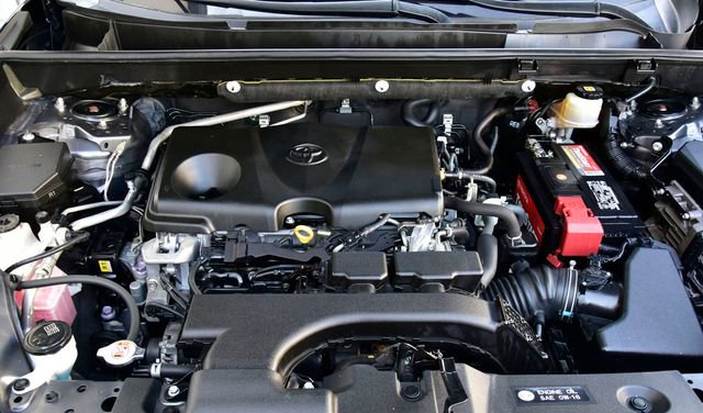 Used 2019 Toyota RAV4 Limited w/ Advanced Technology Package image 31