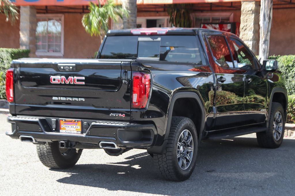 Used 2024 GMC Sierra 1500 AT4 w/ Technology Package AWD/4WD image 10