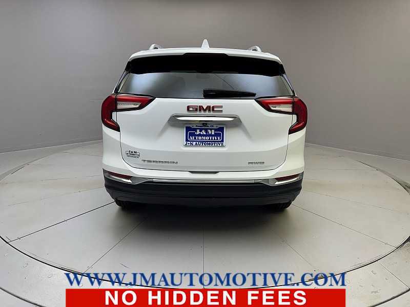 Used 2024 GMC Terrain SLT AWD/4WD image 4