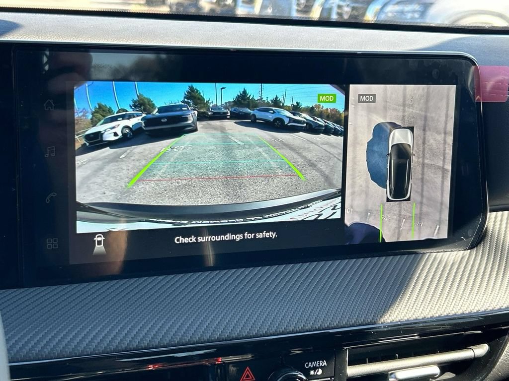 New 2026 Nissan Kicks SR w/ Illumination Package FWD image 25