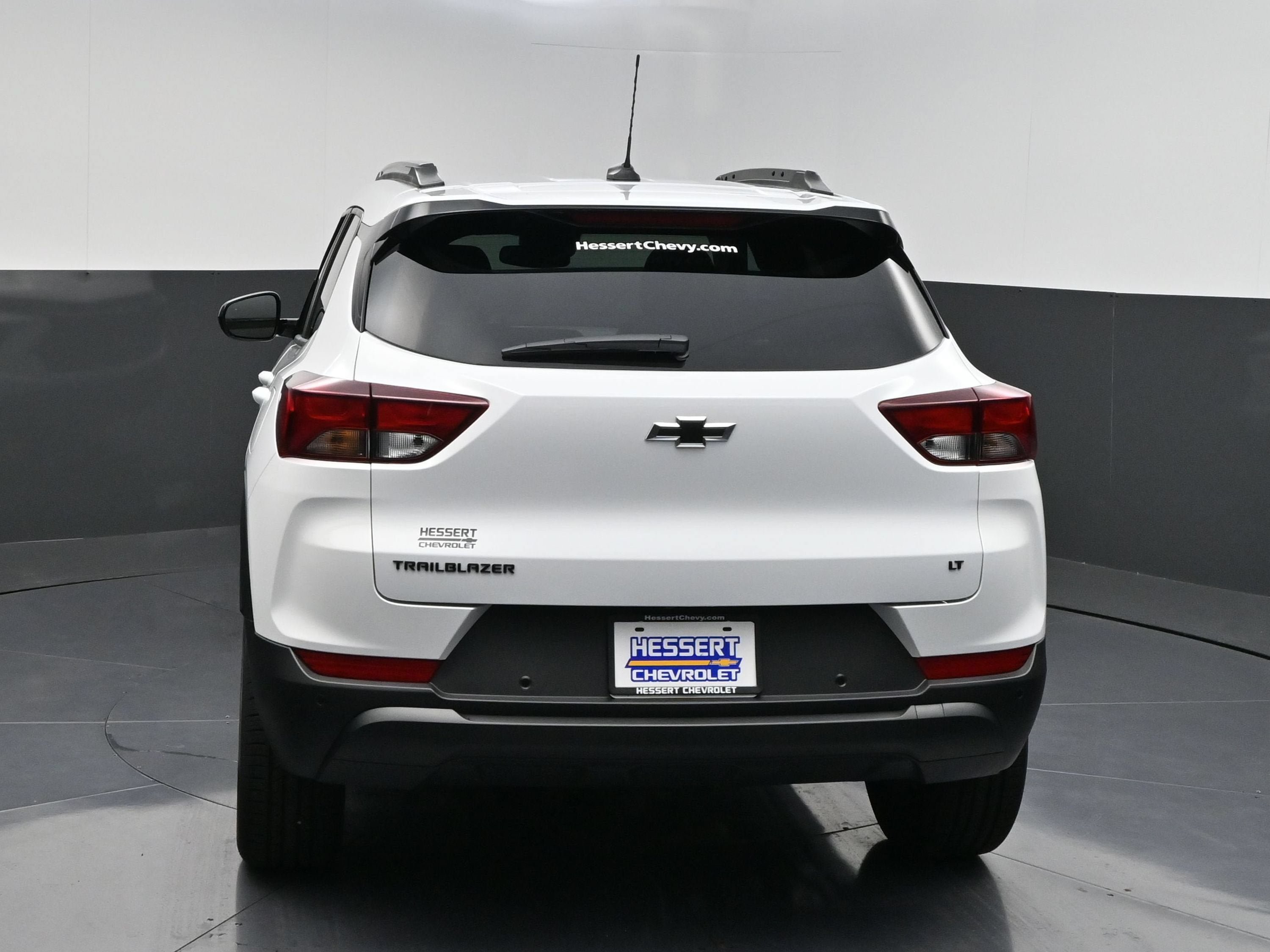 New 2026 Chevrolet TrailBlazer LT w/ Convenience Package FWD image 7