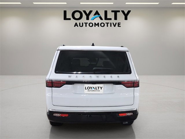 Used 2025 Jeep Wagoneer L Series II w/ 8-pass Seating Package image 4