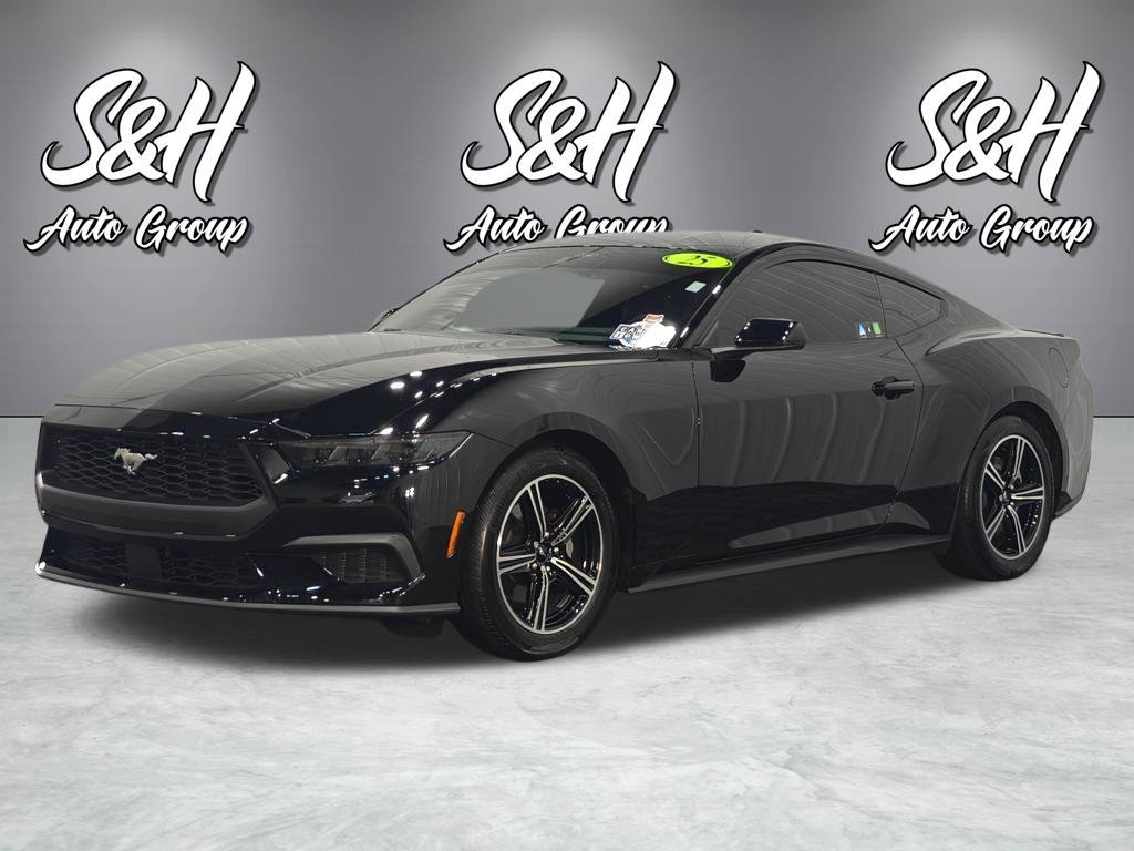 Used 2025 Ford Mustang Premium RWD image 16