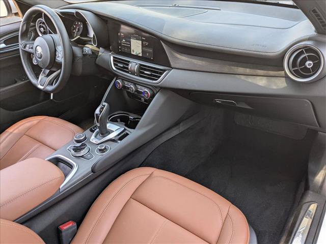 Used 2022 Alfa Romeo Giulia Ti RWD image 23
