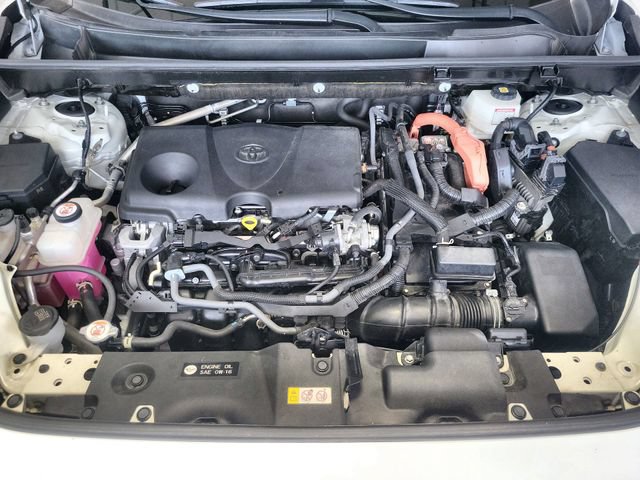 Used 2022 Toyota RAV4 XSE AWD/4WD image 26