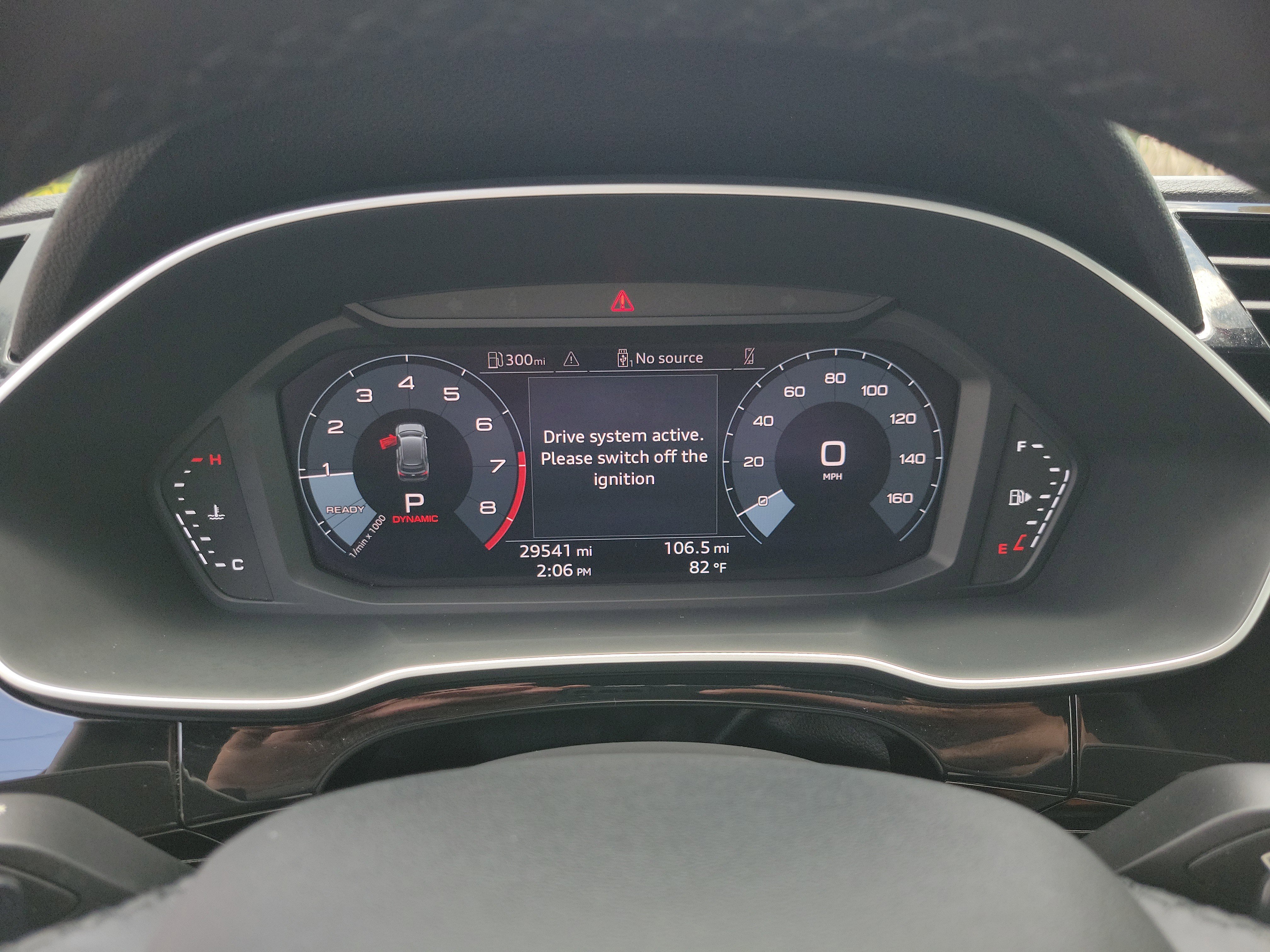 Used 2024 Audi Q3 2.0T Premium image 32