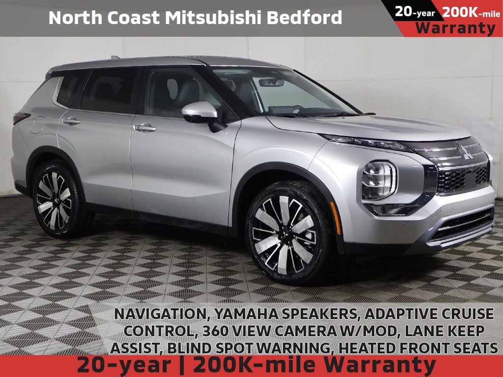 New 2026 Mitsubishi Outlander SE image 1