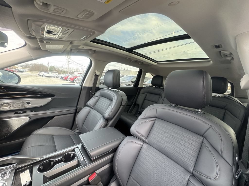 New 2026 Lincoln Nautilus Reserve AWD/4WD image 22