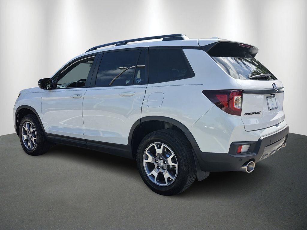 Certified 2023 Honda Passport TrailSport image 5