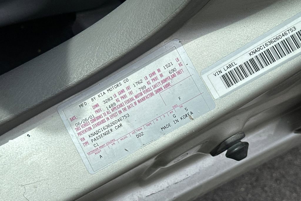 Used 2002 Kia Rio Cinco FWD image 25
