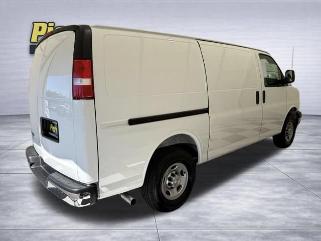 New 2026 Chevrolet Express 2500 w/ Driver Convenience Package RWD image 7
