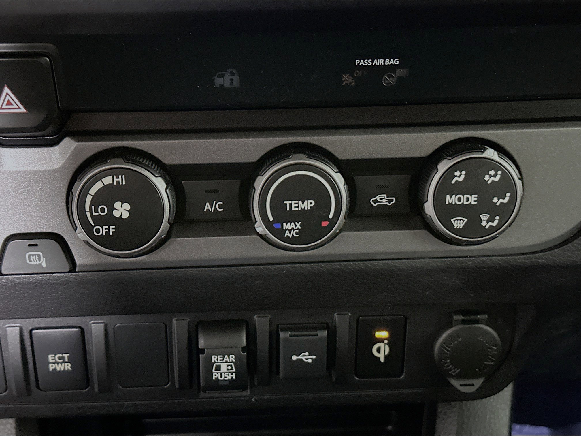 Used 2020 Toyota Tacoma TRD Sport image 22