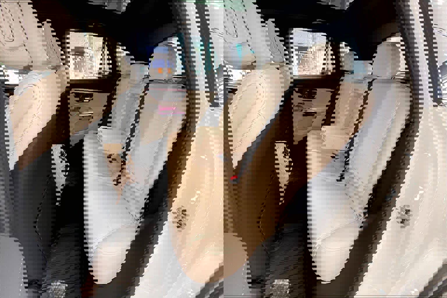 Used 2023 Mercedes-Benz GLC 300 4MATIC image 21