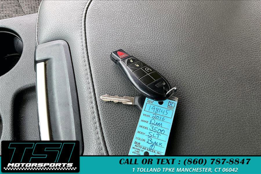 Used 2016 RAM 3500 SLT w/ Luxury Group image 11