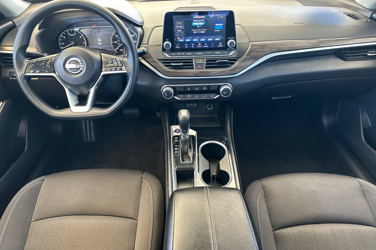 Used 2023 Nissan Altima 2.5 SV FWD image 13