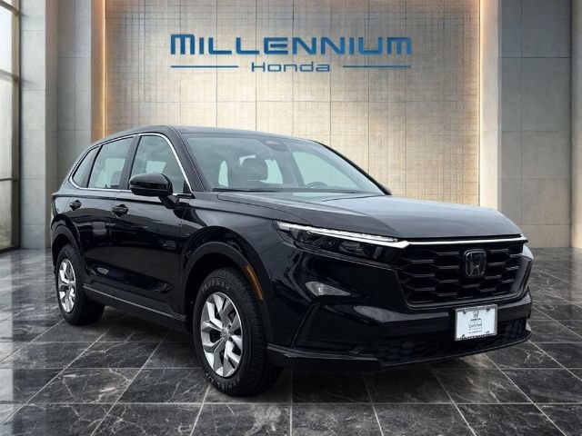Used 2023 Honda CR-V LX image 4
