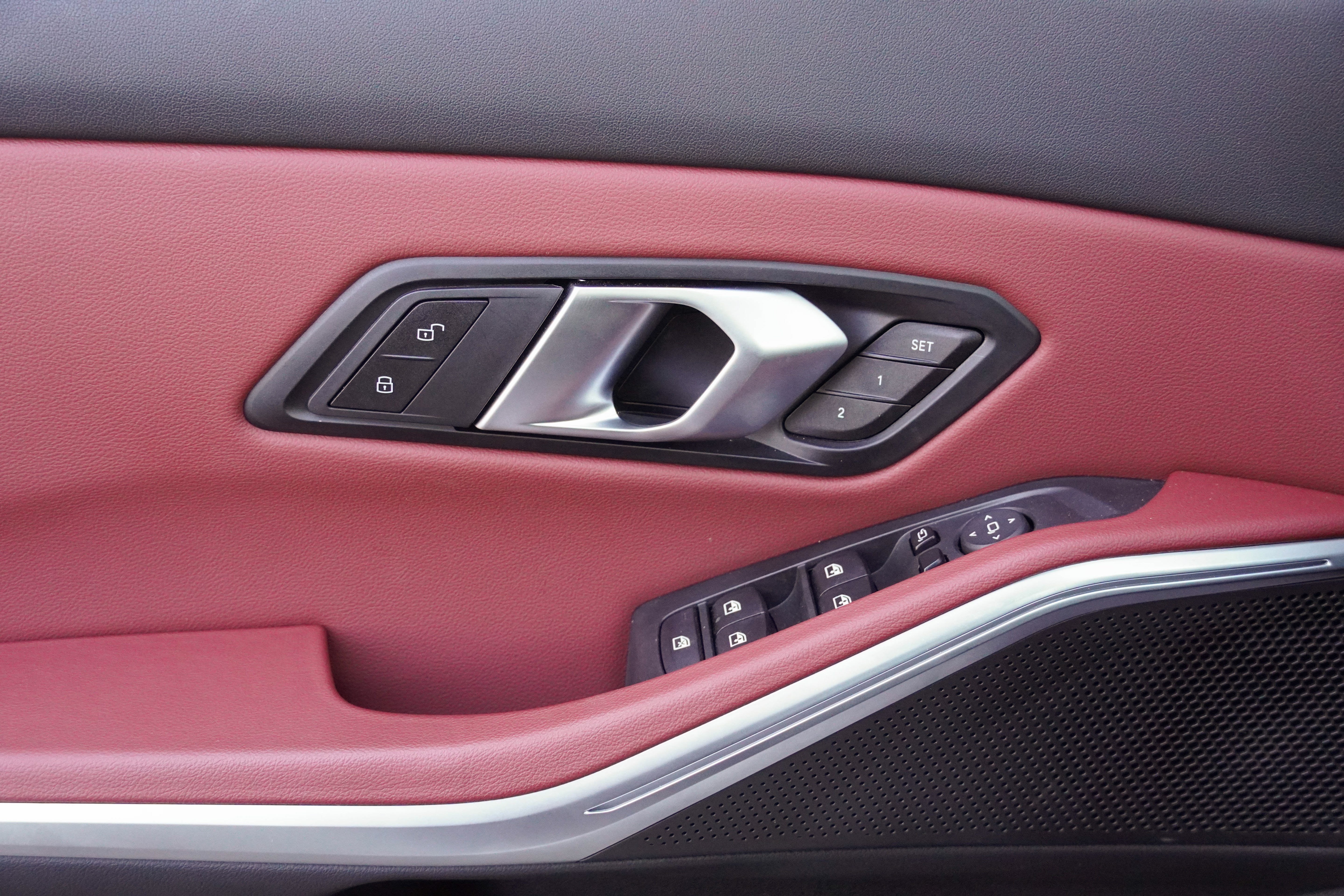 Certified 2025 BMW 330i Sedan RWD image 12