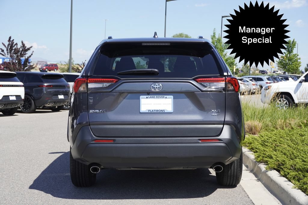 Used 2025 Toyota RAV4 XLE AWD/4WD image 6
