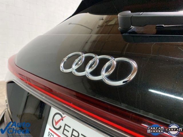 Used 2024 Audi Q4 e-tron Premium image 92