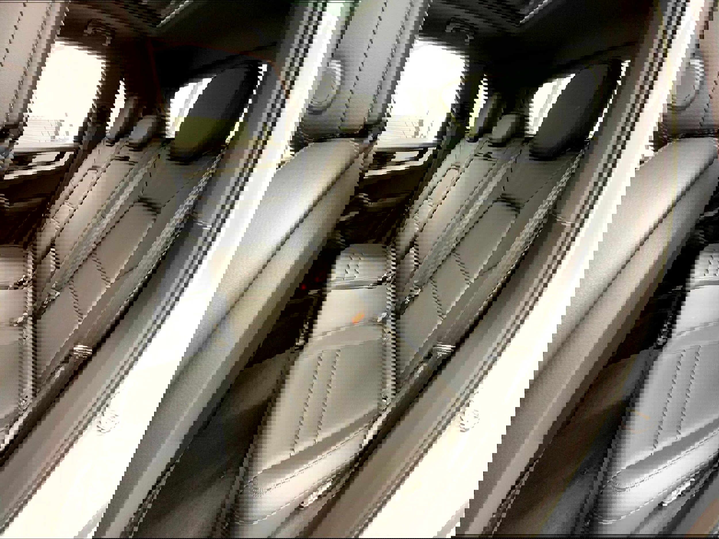 New 2025 Porsche Cayenne image 19