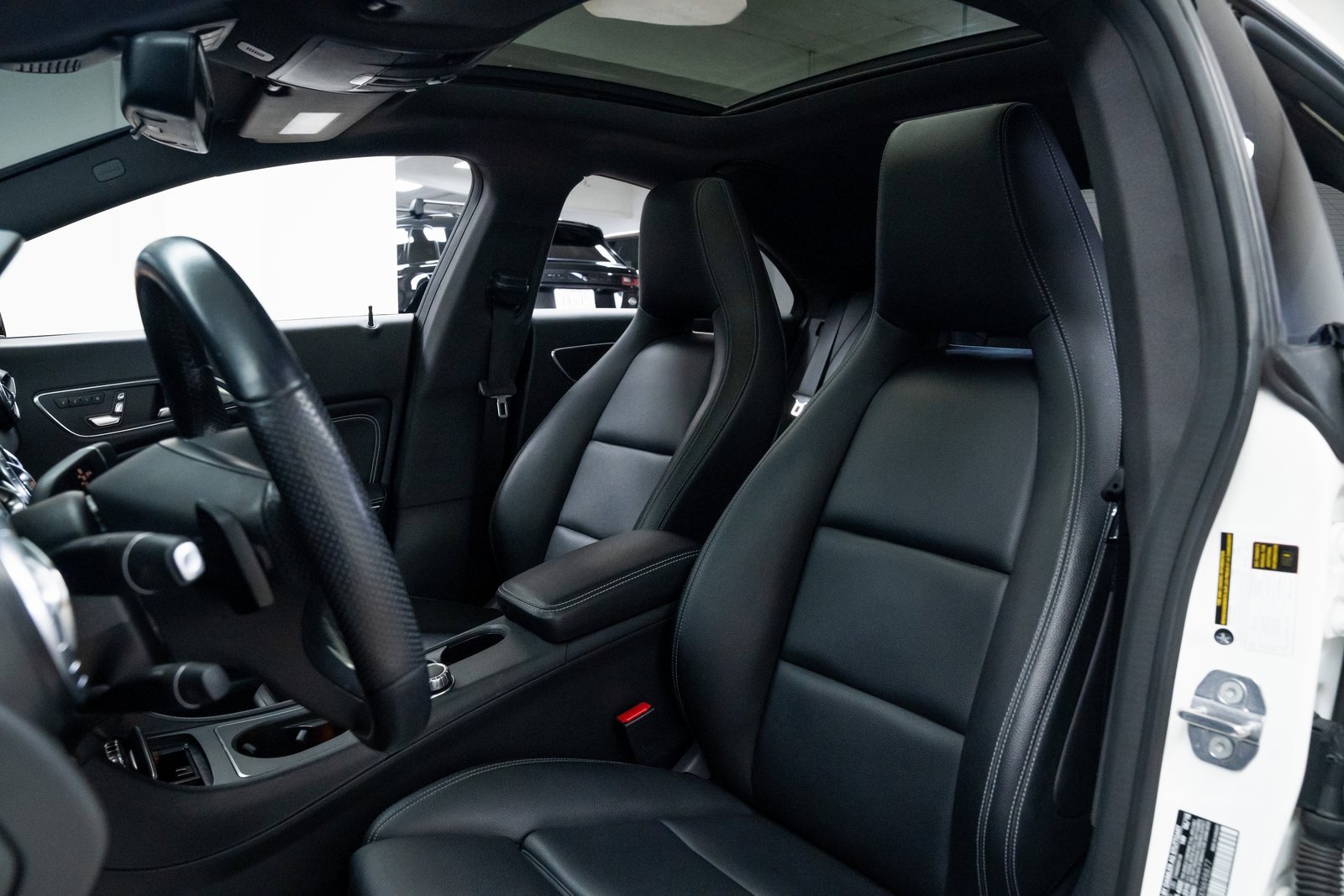 Used 2019 Mercedes-Benz CLA 250 CLA 250 image 18