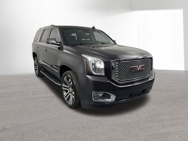 Used 2017 GMC Yukon Denali w/ Open Road Package image 3