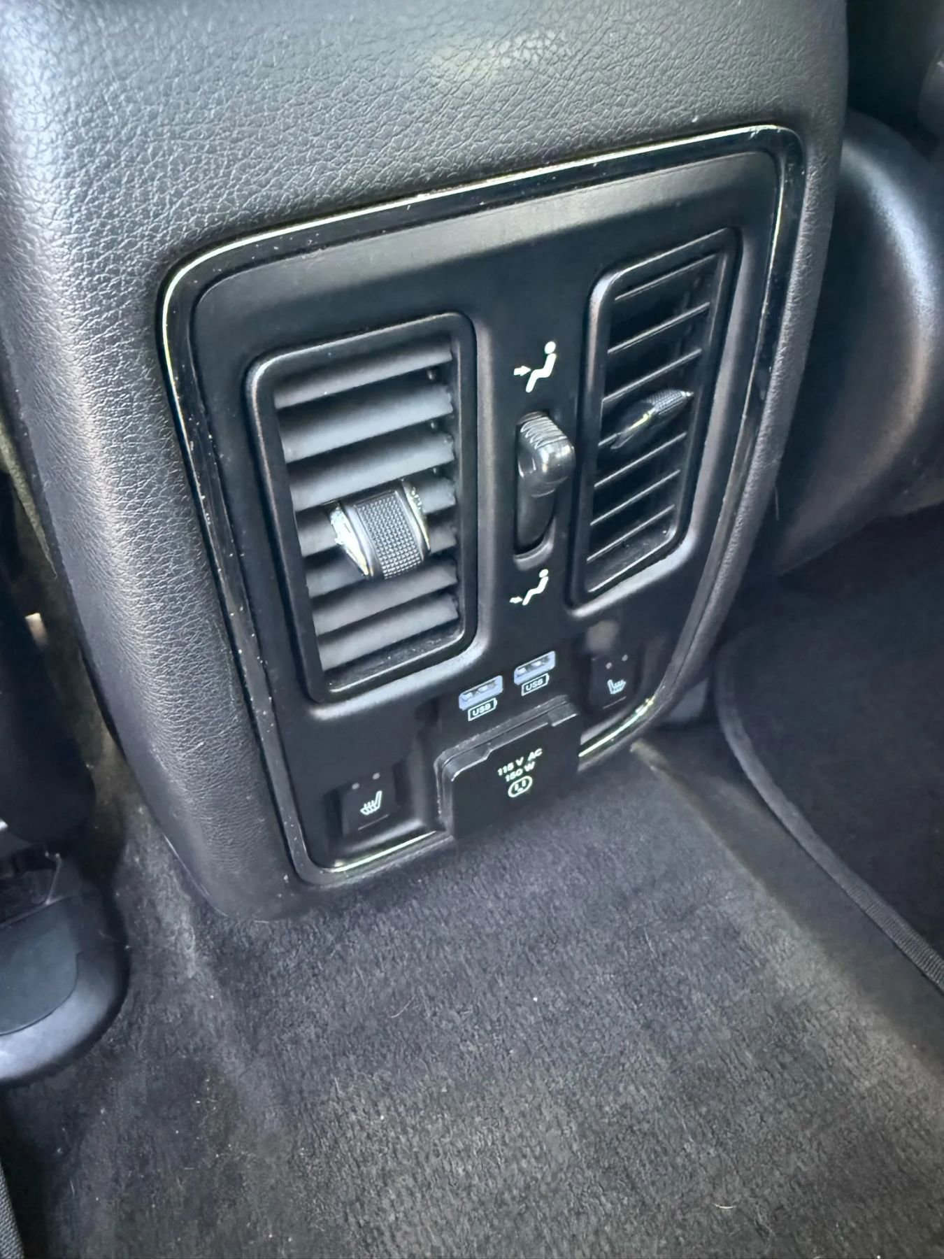 Used 2015 Jeep Grand Cherokee Overland w/ Trailer Tow Group IV image 24