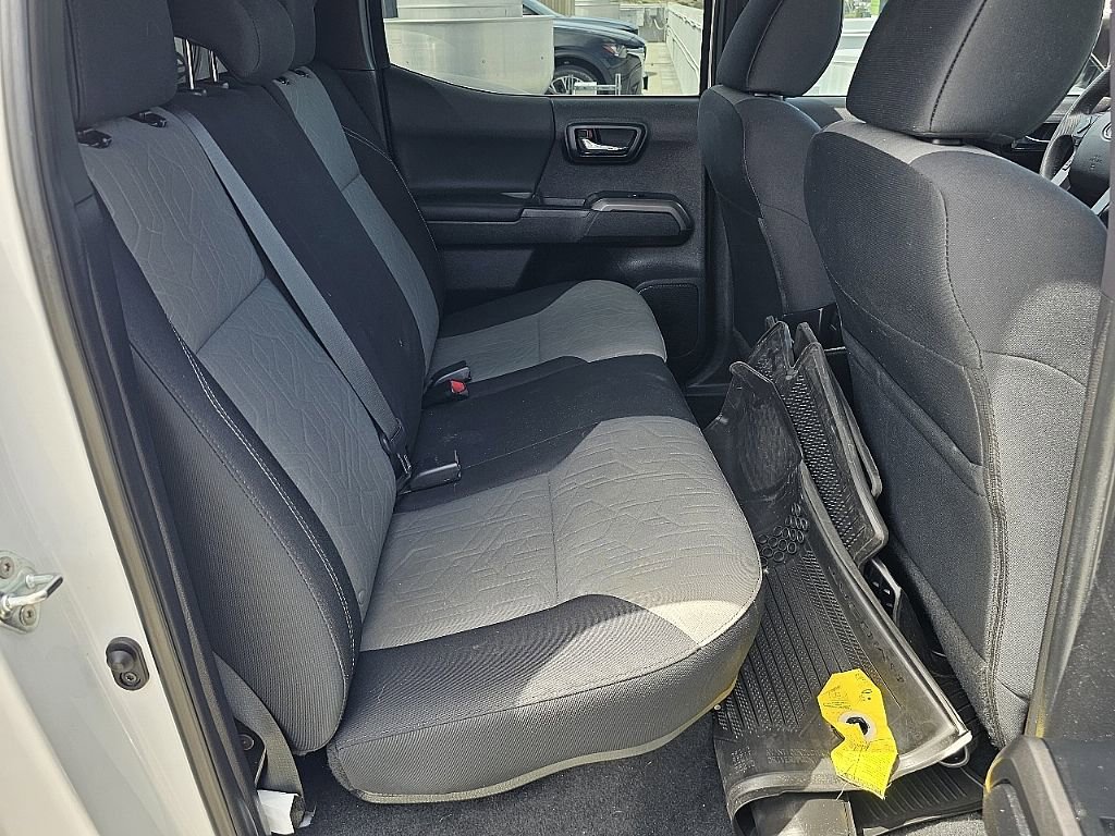 Used 2022 Toyota Tacoma TRD Sport w/ Technology Package AWD/4WD image 20