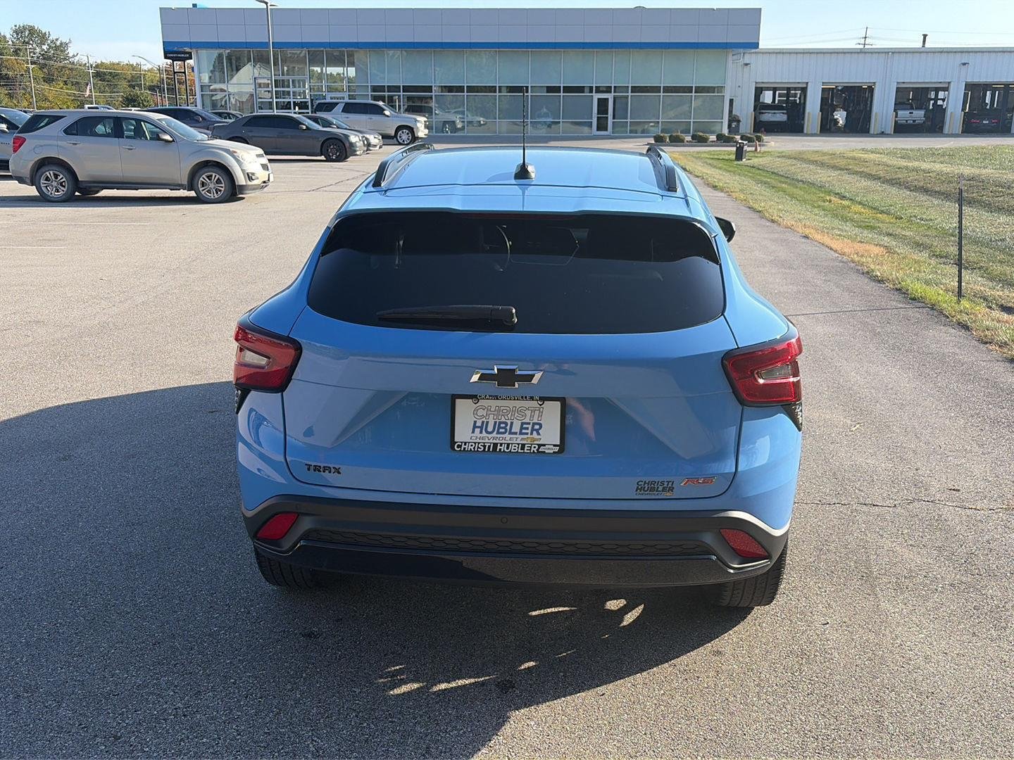 Used 2024 Chevrolet Trax RS w/ Sunroof Package FWD image 4