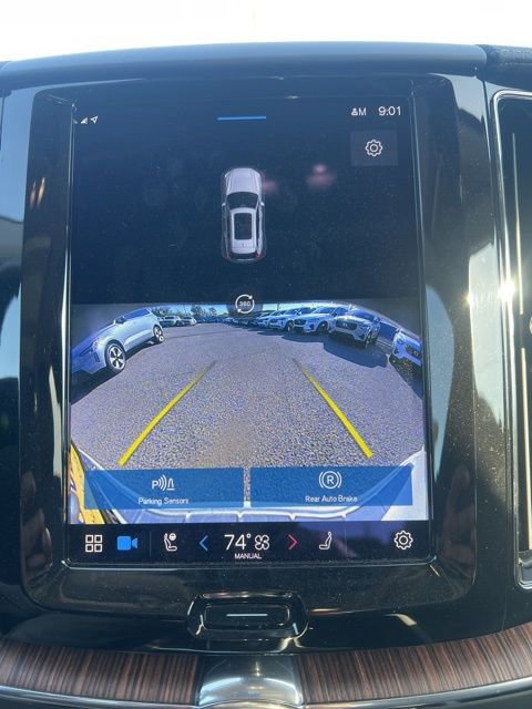 Used 2023 Volvo XC60 B5 Ultimate w/ Climate Package image 16